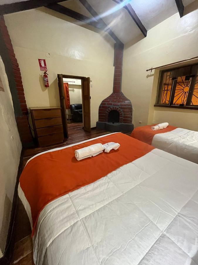 Hotel Hostal Andenes De Alabado Cuzco Exterior foto